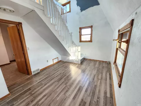8582 S 300 E Rd, Hamlet, IN 46532 photo 10