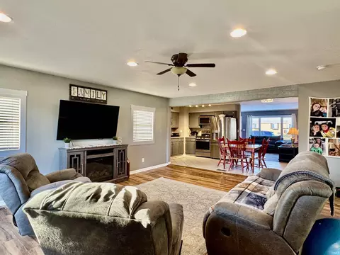 2840 Hillside Dr, Bedford, IN 47421 photo 15