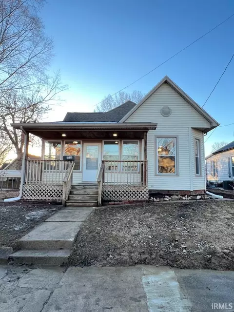 509 N Hart St, Princeton, IN 47670