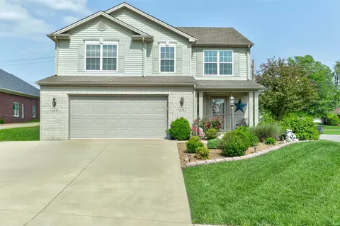 11741 Waverly Ct, Evansville, IN 47725