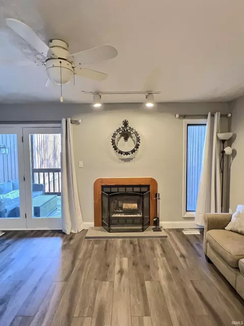 3918 Eagle Bay Dr, Bloomington, IN 47401 photo 6