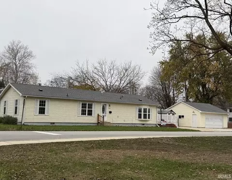 1303 Fairbanks Ave, Plymouth, IN 46563