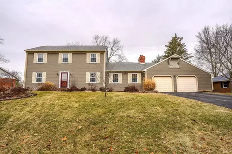 2110 Old Oak Dr, West Lafayette, IN 47906