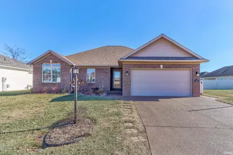 12341 Canyon Rock Dr, Evansville, IN 47725