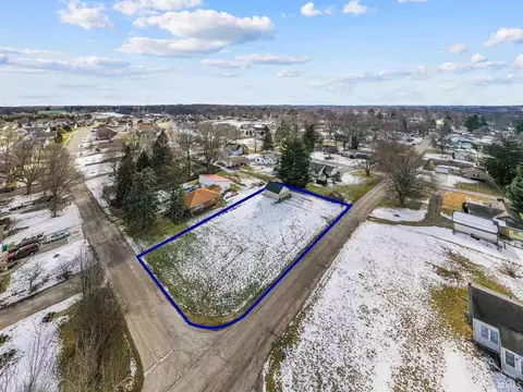 19570 Dice St, South Bend, IN 46614