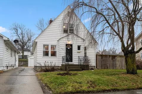 701 Lillian Ave, Fort Wayne, IN 46808