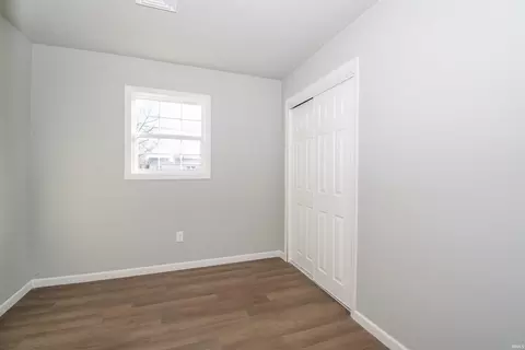 301 Wright St, Ligonier, IN 46767 photo 5