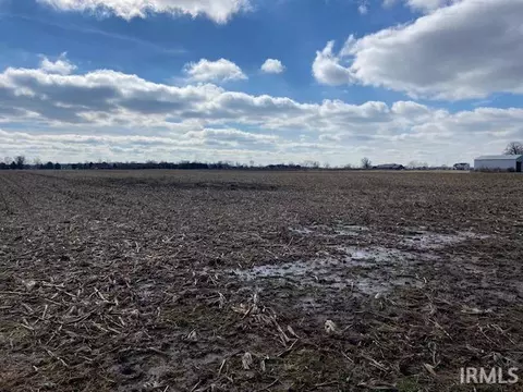 0 E Division Rd, Yorktown, IN 47396