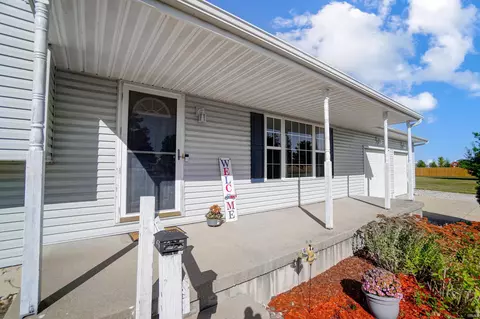 5604 Hamilton Rd, Yoder, IN 46798 photo 5