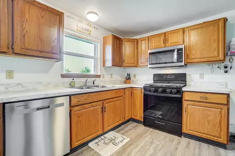 5604 Hamilton Rd, Yoder, IN 46798 photo 13