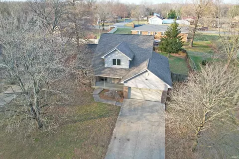 204 Patrick Pl, Mount Carmel, IL 62863 photo 4