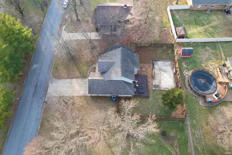 204 Patrick Pl, Mount Carmel, IL 62863 photo 9