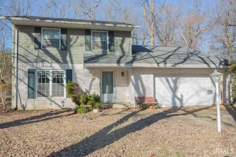 7606 Meadowview Dr, Evansville, IN 47710