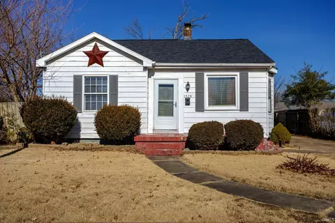 1528 Monroe Ave, Evansville, IN 47714