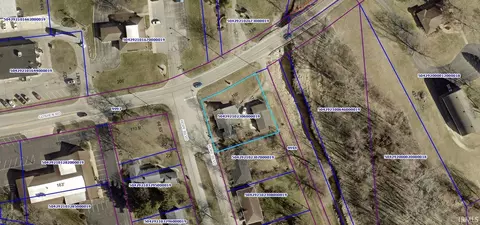 1824 Hope Blvd, Plymouth, IN 46563