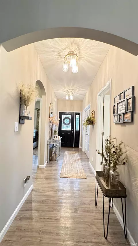 Entry Way - 4165 E Walnut Ridge Loop, Brookston, IN 47923 photo 4 of 6