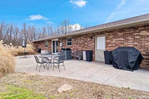 806 Judith Ave, Jasper, IN 47546 photo 24