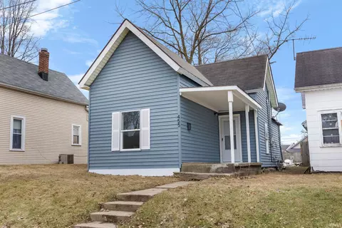 455 W Palmer St, Frankfort, IN 46041