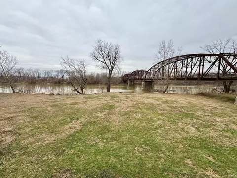 503 W Catt St, Hazleton, IN 47640 photo 6