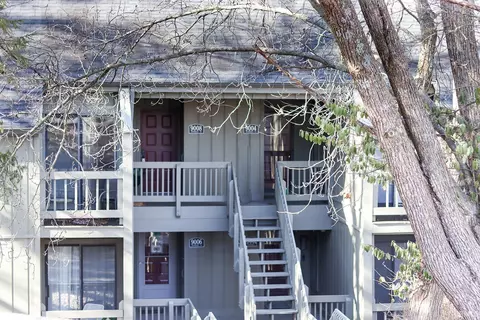 9008 S Pointe Ridge Ln #5, Bloomington, IN 47401