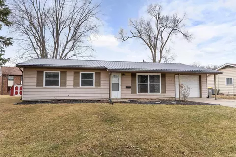 349 N Park St, Butler, IN 46721