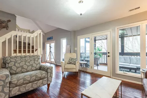 3906 Eagle Bay Dr, Bloomington, IN 47401 photo 6
