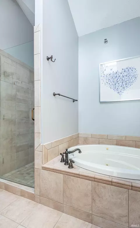 3906 Eagle Bay Dr, Bloomington, IN 47401 photo 22