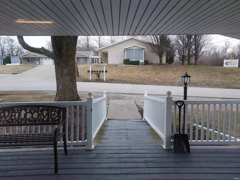 301 Elnora St, Odon, IN 47562 photo 5