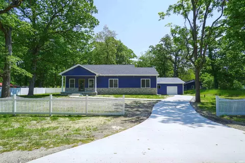 50902 Kenilworth Rd, South Bend, IN 46637