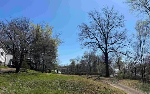 1701 Russell Ave, Evansville, IN 47720