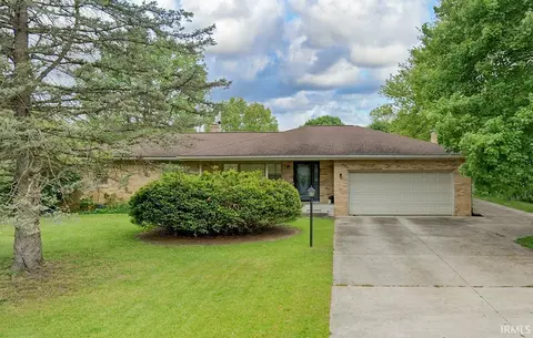 23067 Gardena Pl, Elkhart, IN 46514