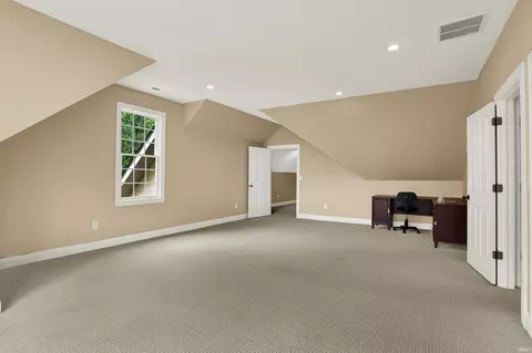 2516 E Nottingham Ct, Bloomington, IN 47401 photo 23