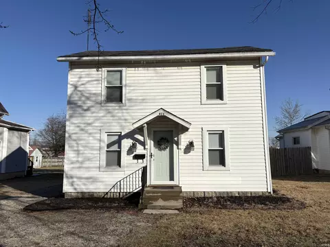 411 E Water St, Berne, IN 46711