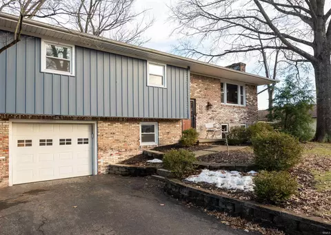 300 N Park Ridge Rd, Bloomington, IN 47408