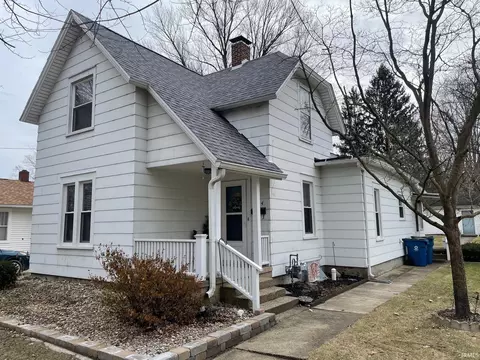224 William St, Plymouth, IN 46563