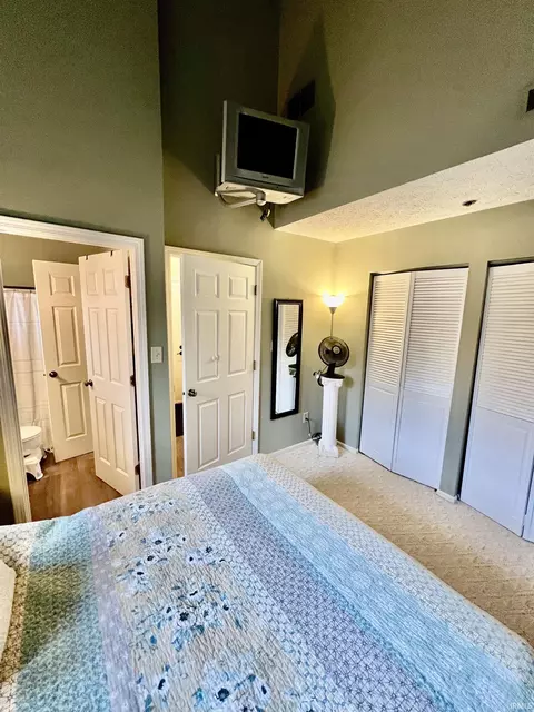 3942 Eagle Bay Dr, Bloomington, IN 47401 photo 13