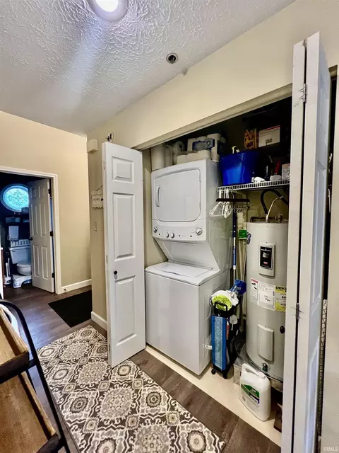 3942 Eagle Bay Dr, Bloomington, IN 47401 photo 10