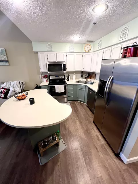 3942 Eagle Bay Dr, Bloomington, IN 47401 photo 5