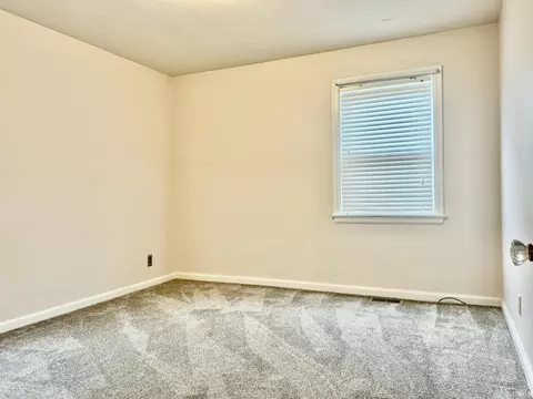 2104 Park Ave, Bedford, IN 47421 photo 12