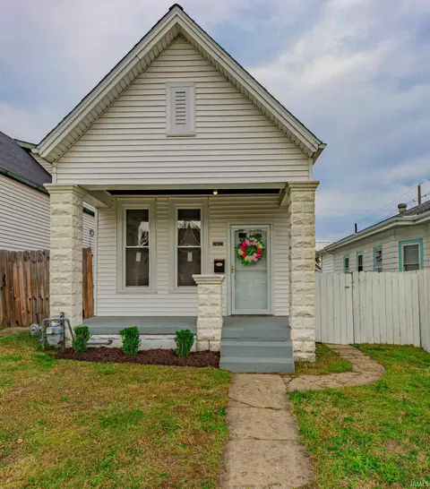 2603 Hillcrest Ter, Evansville, IN 47712