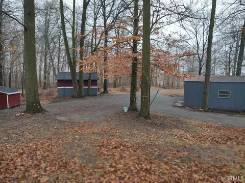 Exterior - 3170 S 800 E Hwy, Hamilton, IN 46742 photo 5 of 16