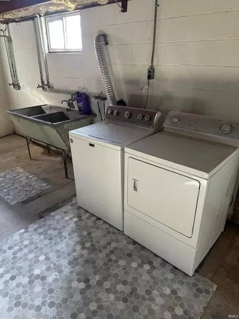 Other - 926 Macarthur Street St, Jasper, IN 47546 photo 4 of 5