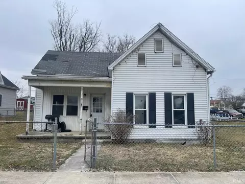 Exterior - 609 W Grissom Ave, Mitchell, IN 47446 photo 1 of 4