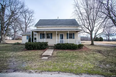 108 S Chambers St, Edwardsport, IN 47528