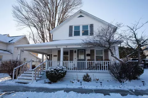 413 N Walnut St, Plymouth, IN 46563