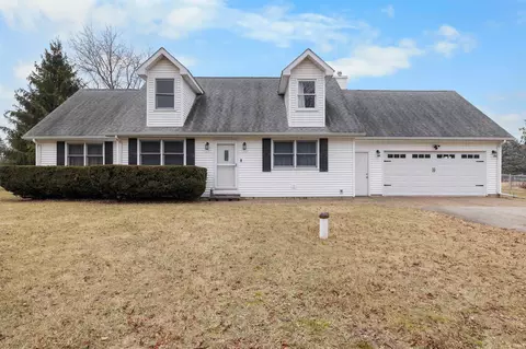 11377 S Orange Loop, Brookston, IN 47923