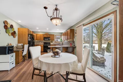 1716 Willow Mound Pl, Fort Wayne, IN 46818 photo 9