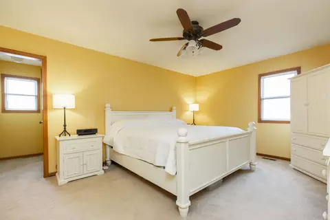 51180 Oak Lined Dr, Granger, IN 46530 photo 18