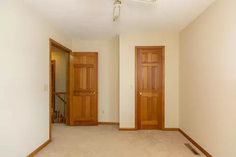 51180 Oak Lined Dr, Granger, IN 46530 photo 21
