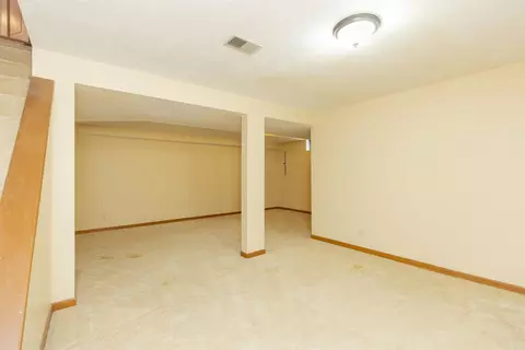51180 Oak Lined Dr, Granger, IN 46530 photo 28